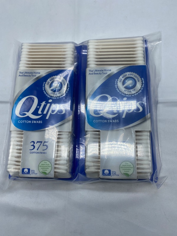 Photo 2 of Q-tips Cotton Swabs For Hygiene and Beauty Care Original Cotton Swab Made With 100% Cotton 375 Count 2 Packs