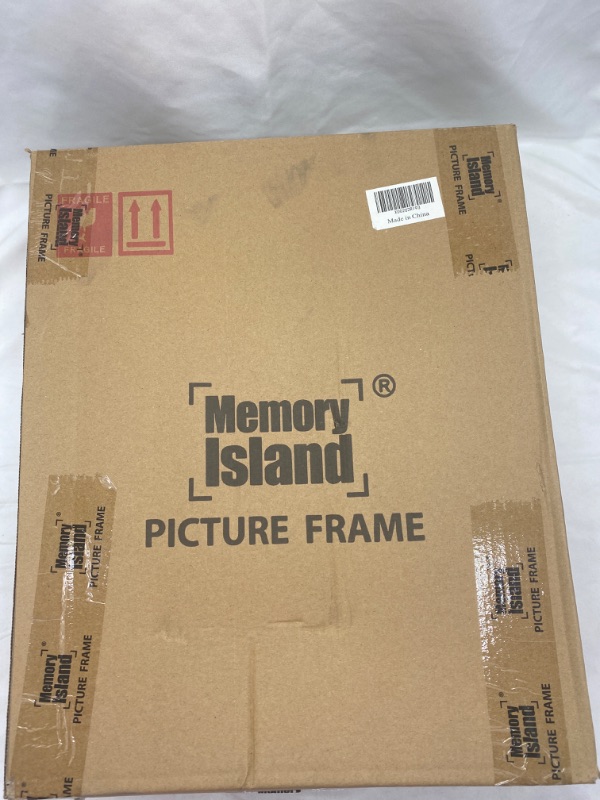 Photo 2 of Memory Island Picture Frames11x14 with 8x10 Mat,4 Pack in Black Wood Grain NEW