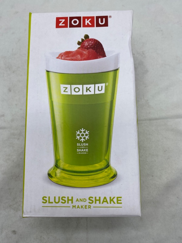 Photo 2 of ZOKU Original Slush and Shake Maker, Compact Make and Serve Cup with Freezer Core Creates Single-Serving Smoothies, Slushies and Milkshakes in Minutes, BPA-free, Green NEW