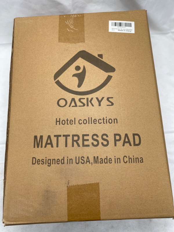 Photo 2 of oaskys Cal King Mattress Pad Cover Cooling Mattress Topper Pillow Top with Down Alternative Fill (8-21”Fitted Deep Pocket California King Size) California King White NEW