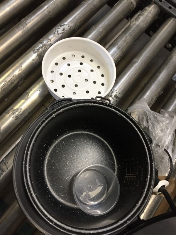 Photo 4 of Aroma Housewares ARC-914SBD Digital Cool-Touch Rice Grain Cooker and Food Steamer, Stainless, Silver, 4-Cup (Uncooked) / 8-Cup (Cooked) Basic