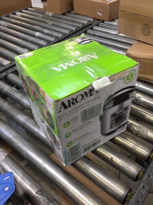 Photo 1 of Aroma Housewares ARC-914SBD Digital Cool-Touch Rice Grain Cooker and Food Steamer, Stainless, Silver, 4-Cup (Uncooked) / 8-Cup (Cooked) Basic