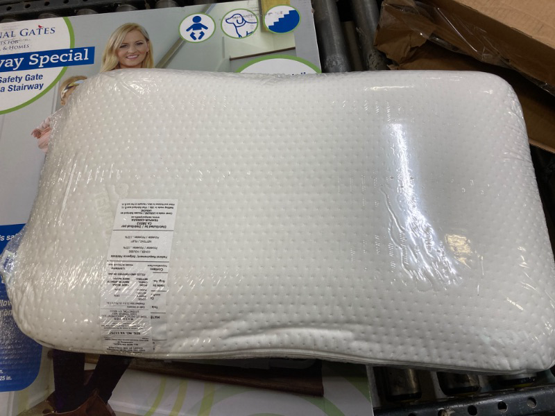 Photo 1 of  Pillow Soft Feel, Standard, White 23.5in x 15in