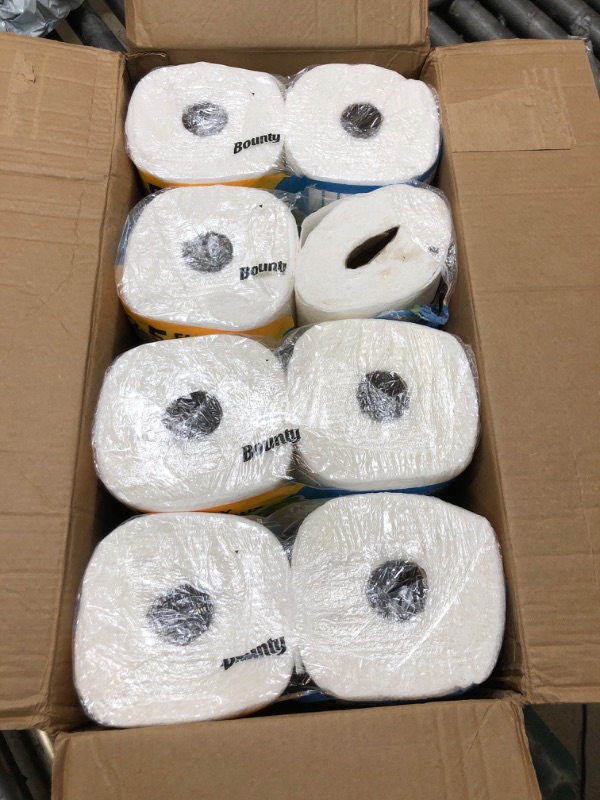 Photo 2 of Bounty Quick Size Paper Towels, White, 4 Packs Of 2 Family Rolls = 8 Family Rolls