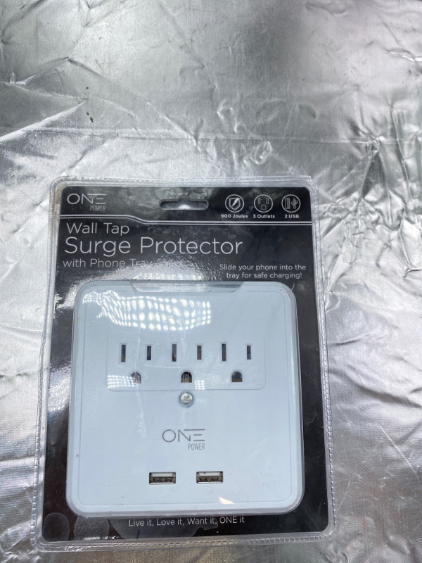 Photo 2 of 6 Outlet and 2 USB Surge Protector Wall Adapter with Flat Plug  NEW