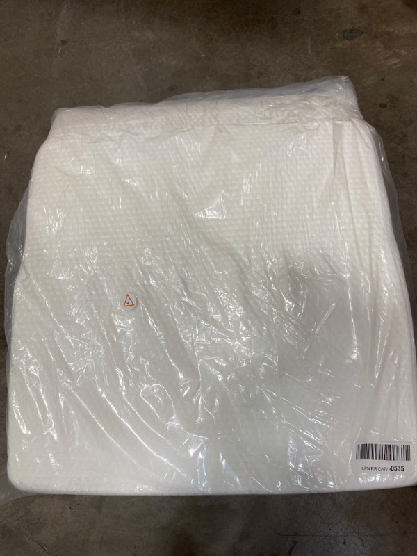 Photo 3 of 23x21 Elevation Pillow White NEW