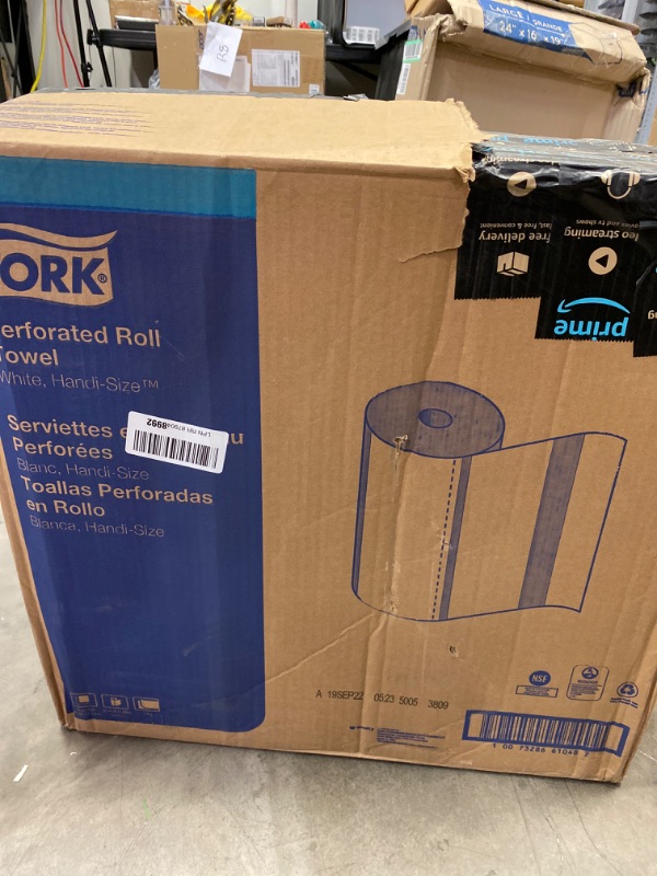 Photo 2 of Tork HB9201 Perforated Roll Towels, White, 11 x 6 3/4, 2-Ply, 120/Roll, 30 Rolls/Carton NEW