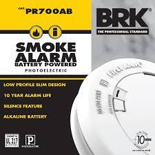 Photo 1 of BRK PR700AB smoke alarm battery powered Low Profile 9V Alkaline Battery Operated 