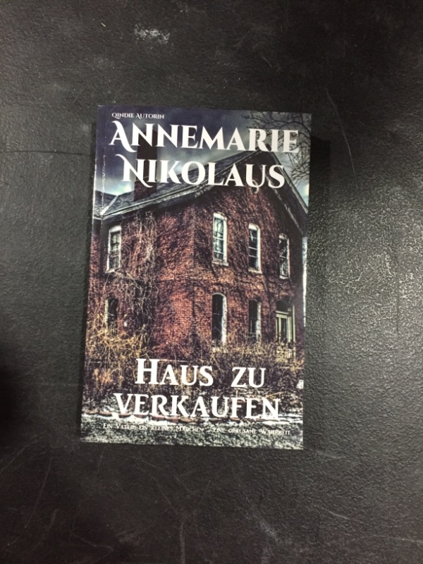 Photo 2 of 	
Haus zu verkaufen [Book] paperback