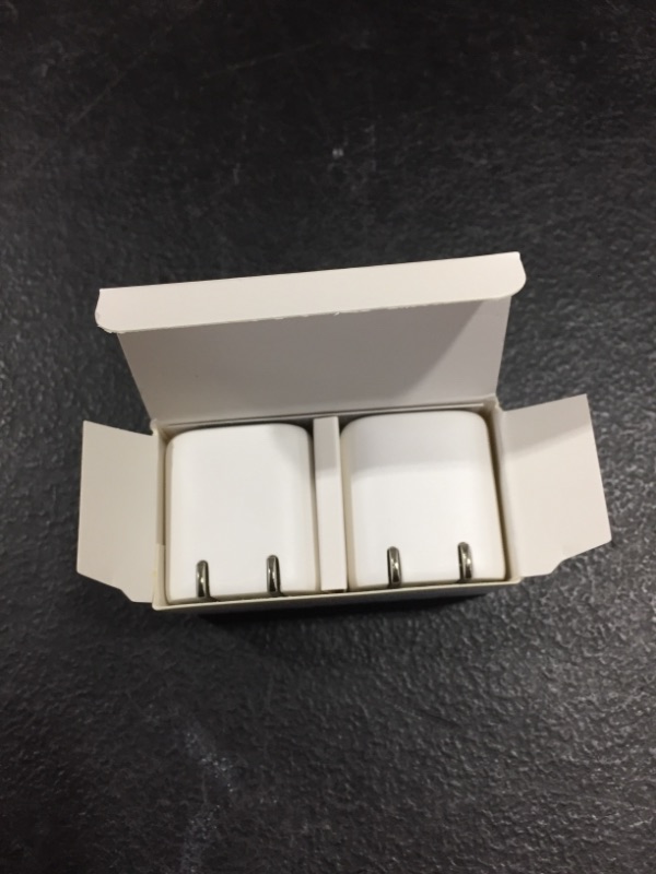 Photo 2 of USB C Wall Charger Block iPhone 13 Charger Type C Charger 20W Mini iPhone Charger Fast Charging Foldable for iPhone 12 11 Pro Max SE XS XR X Apple Watch MacBook iPad AirPods Samsung Galaxy S22 Pixel
