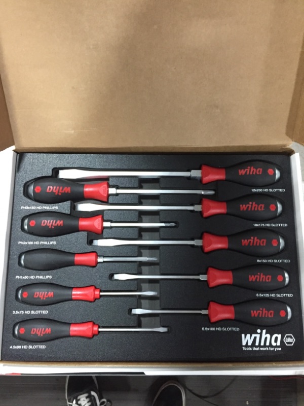 Photo 2 of 10 Piece Extra Heavy Duty Cushion Grip Screwdriver Set
