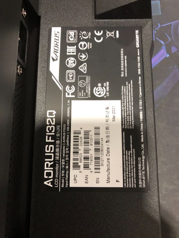 Photo 3 of AORUS FI32Q 32" 165Hz 1440p HBR3, NVIDIA G-SYNC Compatible, Exclusive Built-in ANC, -KVM, 2560x1440 Display, 1ms Response Time, HDR, 94% DCI-P3, 1x DisplayPort 1.4, 2x HDMI 2.0, 2x USB 3.0, 1x USB C
