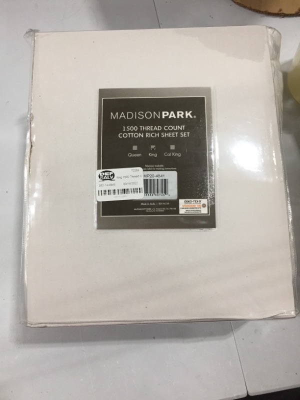 Photo 2 of 1500 Thread Count Cotton Blend Sheet Set

