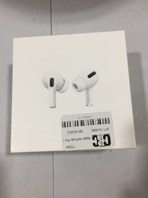 Photo 2 of Apple - AirPods Pro (with Magsafe Charging Case) - White
