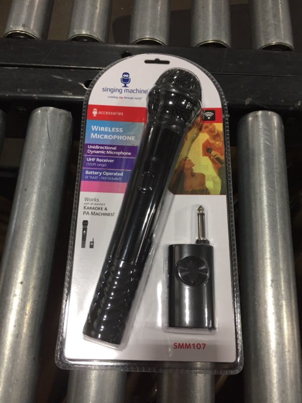 Photo 1 of Singing Machine Wireless Microphone

