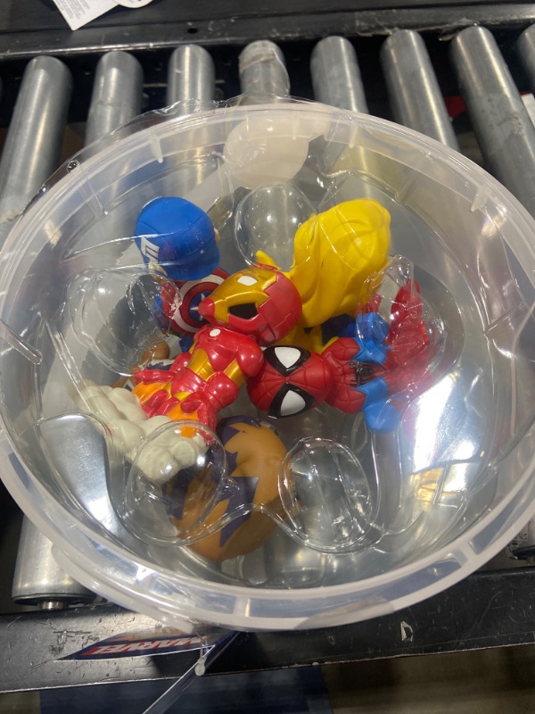 Photo 1 of Disney Marvel Avengers 6pc Bath Toy Set - Disney Store
