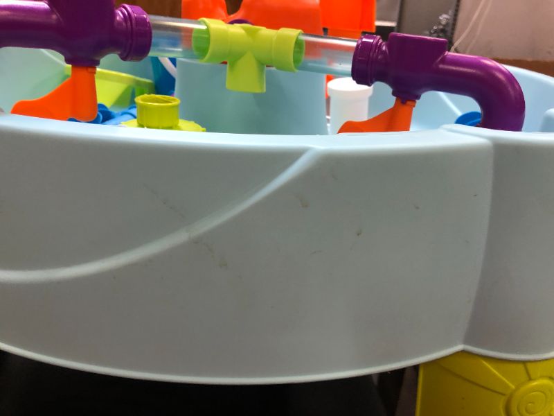 Photo 4 of Little Tikes Flowin' Fun Water Table with 13 Interchangeable Pipes
