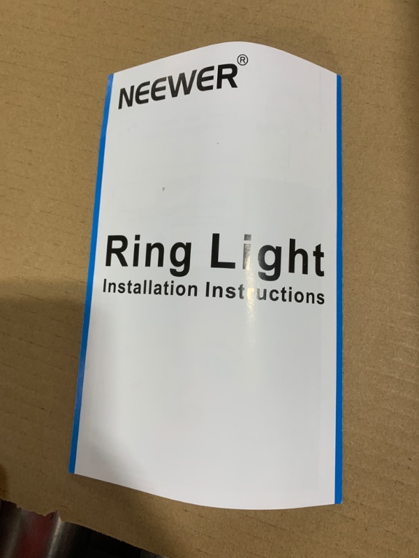 Photo 4 of Neewer Ring Light Kit:18"/48cm Outer 55W 5500K Dimmable LED Ring Light, Light Stand, Carrying Bag for Camera,Smartphone,YouTube,TikTok,Self-Portrait Shooting, Black, Model:10088612
