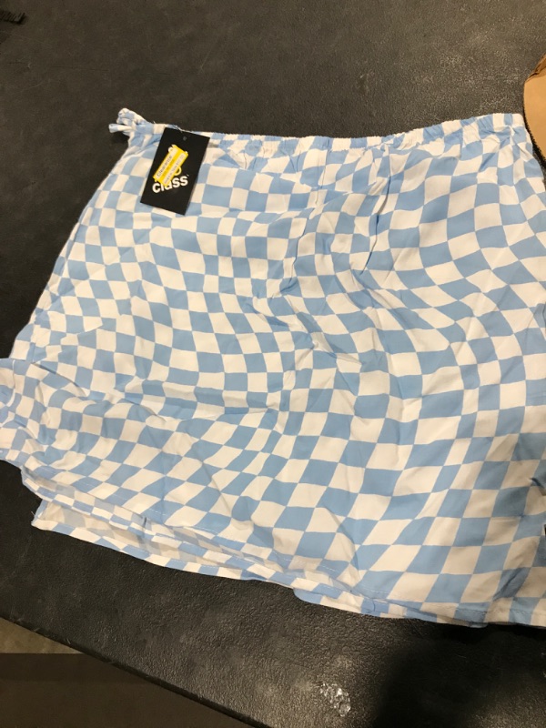 Photo 1 of Art Class skirt
Size XXL
Color Blue/white 