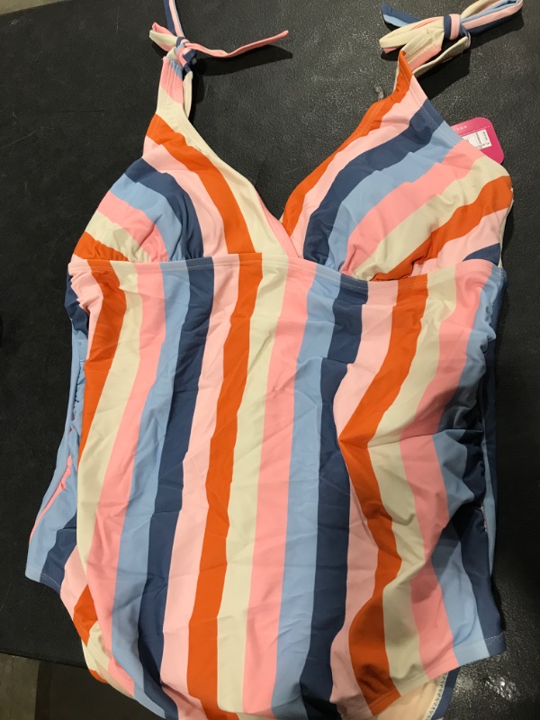 Photo 1 of 1 piece Swimsuit 
Size XL
