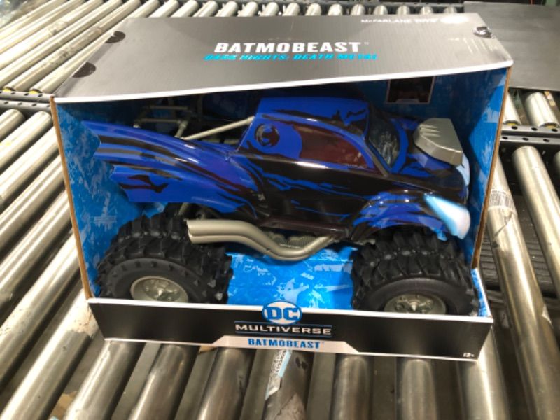 Photo 1 of DC Comics Deluxe Vehicle