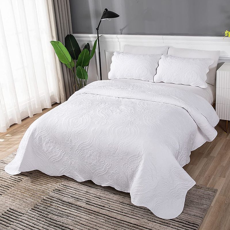 Photo 1 of  BOSOWOS - Lightweight Winter Summer  Bedspread Microfiber  with 2 Pillow Sham, White Comforter Set Home Bed Cover full/ queen 