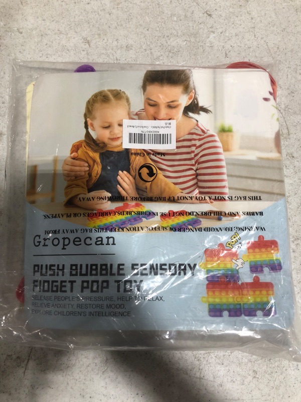 Photo 1 of GROPECAN PUSH BUBBLE SENSORY FIDGET POP TOY