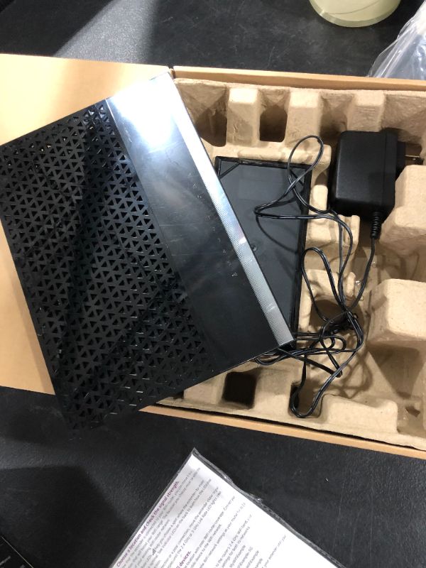 Photo 3 of NETGEAR WiFi Mesh Range Extender EX7000 - Coverage up to 2100 sq.ft. and 35 devices with AC1900 Dual Band Wireless Signal Booster & Repeater (up to 1900Mbps speed), plus Mesh Smart Roaming
