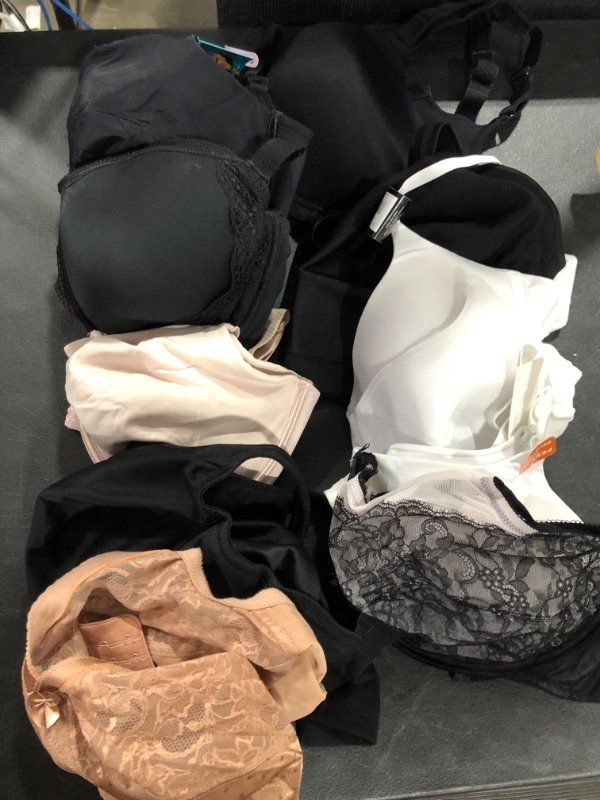 Photo 1 of WOMENS BRAS VARIOUS SIZES    (CHECK CLERK COMMENTS FOR SIZES)