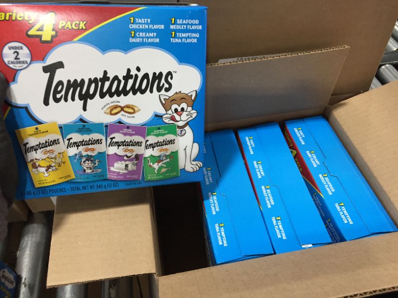 Photo 2 of (Pack of 16) 6.3 Ounce  Temptations Cat Classic and MixUps Variety Packs BB SEPTEMBER 2021 

