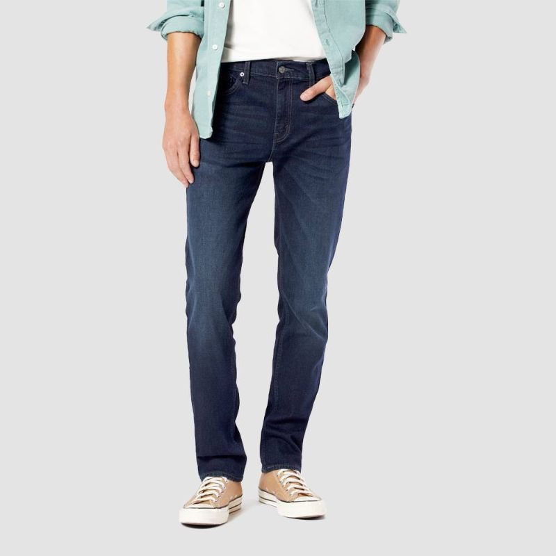 Photo 1 of DENIZEN® from Levi's® Men's 216™ Slim Fit Jeans - (Size: 29W 32L)
