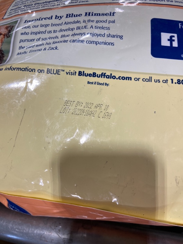 Photo 3 of /Blue Buffalo Life Protection Formula Large Breed Chicken and Brown Rice Dry Dog Food for Puppies Whole Grain 30 Lb. Bag EXP DATE/ 04/18/22****