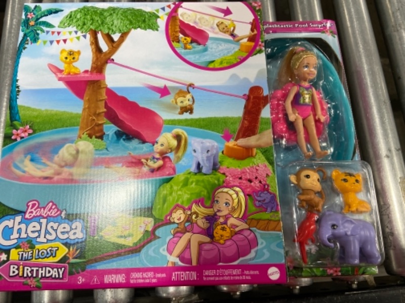 Photo 2 of Barbie and Chelsea The Lost Birthday Splashtastic Pool Surprise Playset