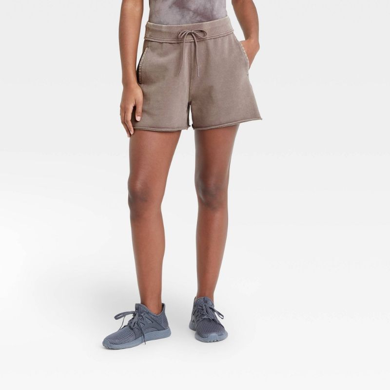 Photo 1 of 2 Pack) Women's Mid-Rise French Terry Shorts - Joyab™
(Size Large) 