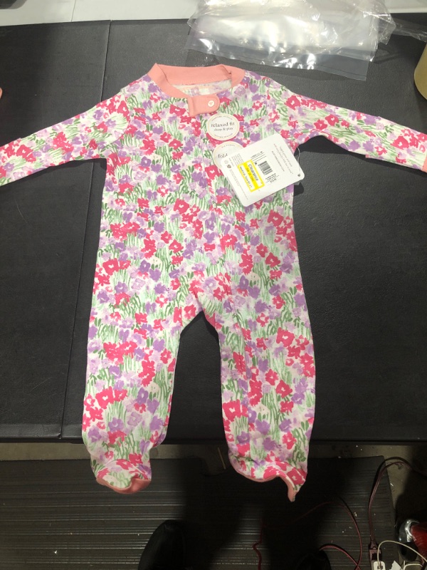 Photo 1 of Baby Onesie. 0-3M