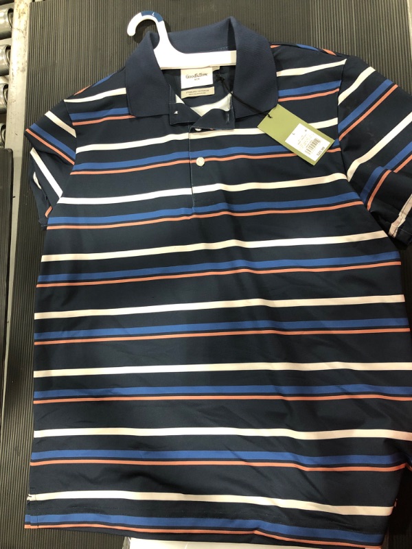 Photo 2 of [Size L] Men's Short Sleeve Performance Polo Shirt - Goodfellow & Co™