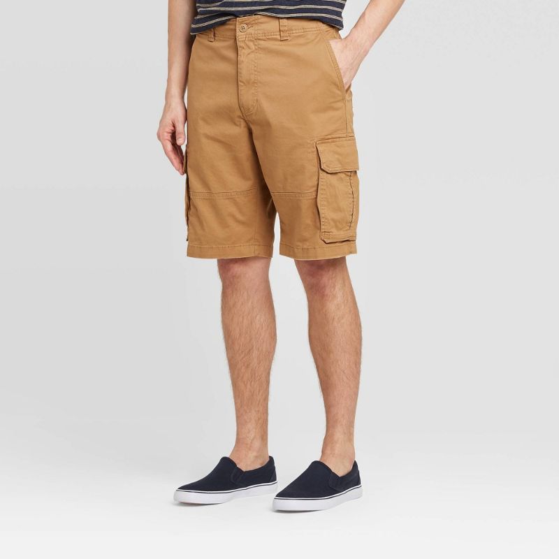 Photo 1 of [Size 28] Men's 11" Cargo Shorts - Goodfellow & Co™
