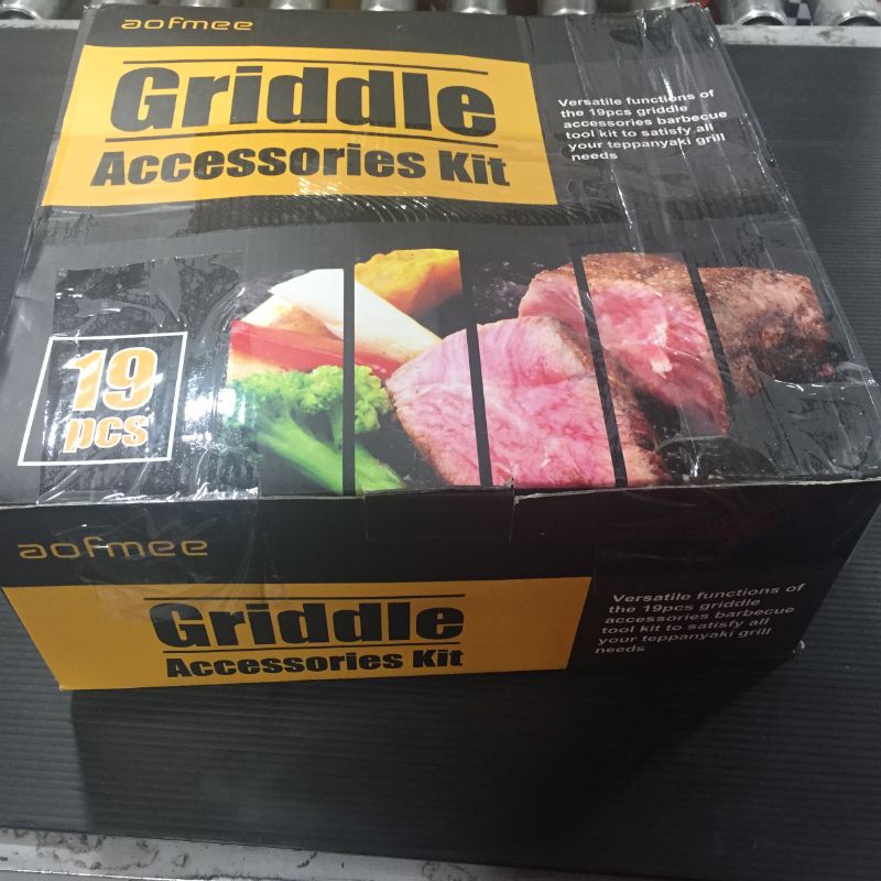 Photo 3 of Aofmee Griddle Accessories, 19 Pcs Flat Top Grill Accessories