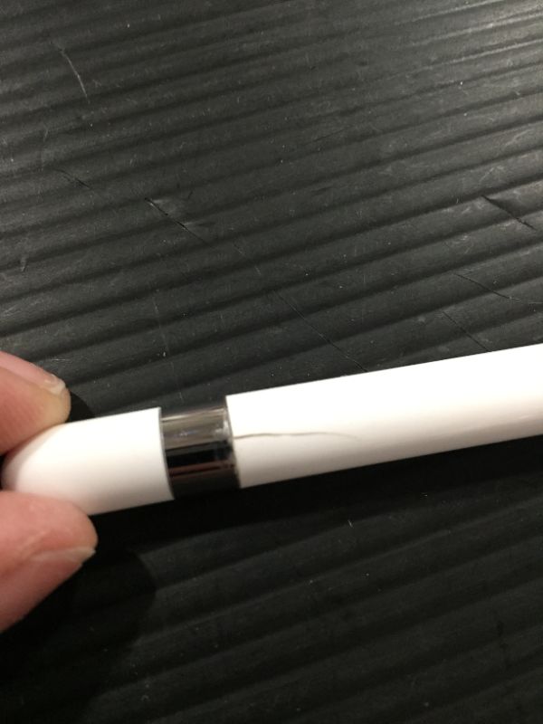 Photo 3 of Apple Pencil (1st Generation)