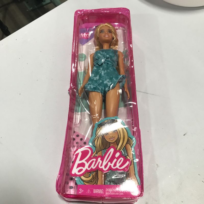 Photo 2 of Barbie Fashionista 173 Doll Blonde Hair with Sunglasses
