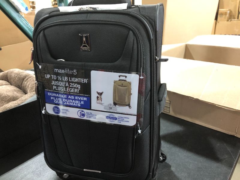 Photo 2 of  TravePro Softside 24 Inch Luggage with Spinner Wheels Lightweight Expandable Medium Suitcase 8-wheel Spinners
