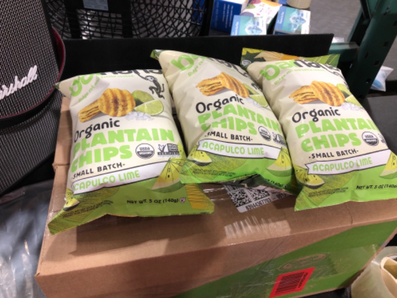 Photo 4 of 3 PACK BARNANA ORGANIC PLANTAIN CHIPS EXP 6/28/2022 +  2 BOXES / 8PKS EACH BOX - VEGGIE STRAWS 1 OZ PKS APPLE CINNAMON FLAVOR EXP 6/2022