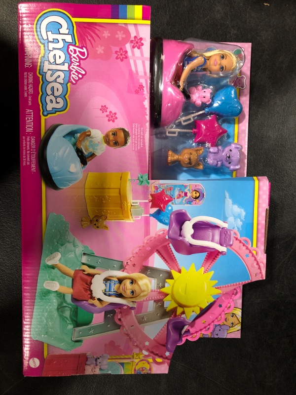 Photo 2 of Barbie Club Chelsea Carnival Playset

