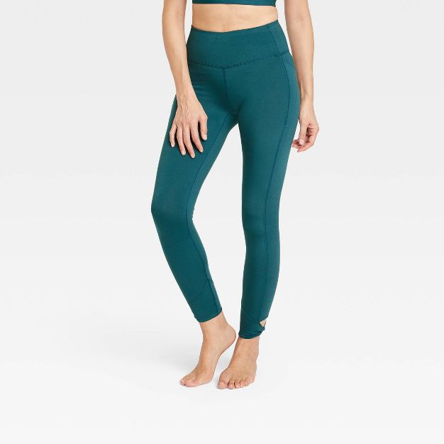 Photo 1 of Women's Simplicity Twist High-Rise Leggings - All in Motion™ XS

