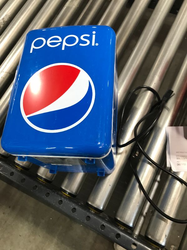 Photo 2 of CURTIS Pepsi 6-can Mini Fridge, BLUE
