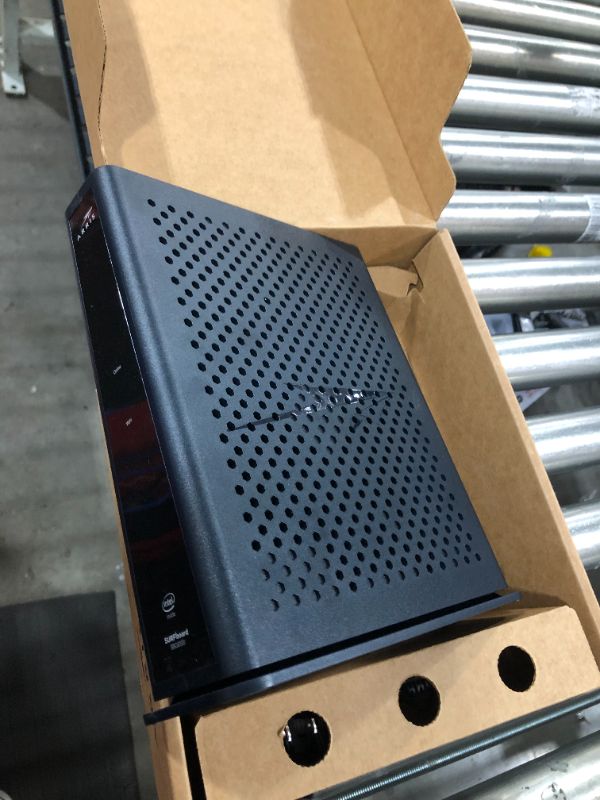 Photo 2 of ARRIS Surfboard SBG8300-RB DOCSIS 3.1 Gigabit Cable Modem & AC2350 Dual Band Wi-Fi 5 Router, Approved for Cox, Spectrum, Xfinity & Others (RENEWED)
