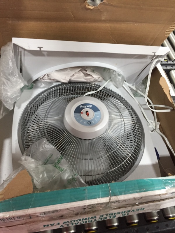 Photo 2 of Air King 9155 16 in. Window Fan