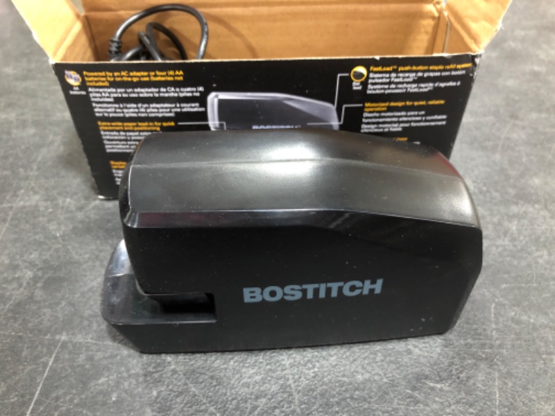 Photo 4 of Bostitch Office Portable Electric Stapler, 20 Sheets, AC or Battery Powered, Black (MDS20-BLK)
PRIOR USE.