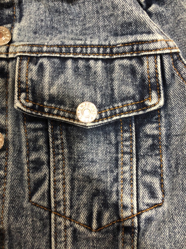 Photo 3 of UNBRANDED WOMEN'S JEAN JACKET. SIZE SMALL. PRIOR USE.