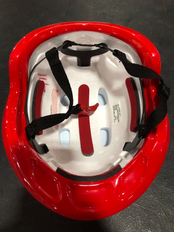 Photo 4 of BELL Spider-Man Shooting and Swinging Toddler Bike Helmet, (3-5 yrs.)
PRIOR USE. MISSING BOX. SIZE 48-52CM.